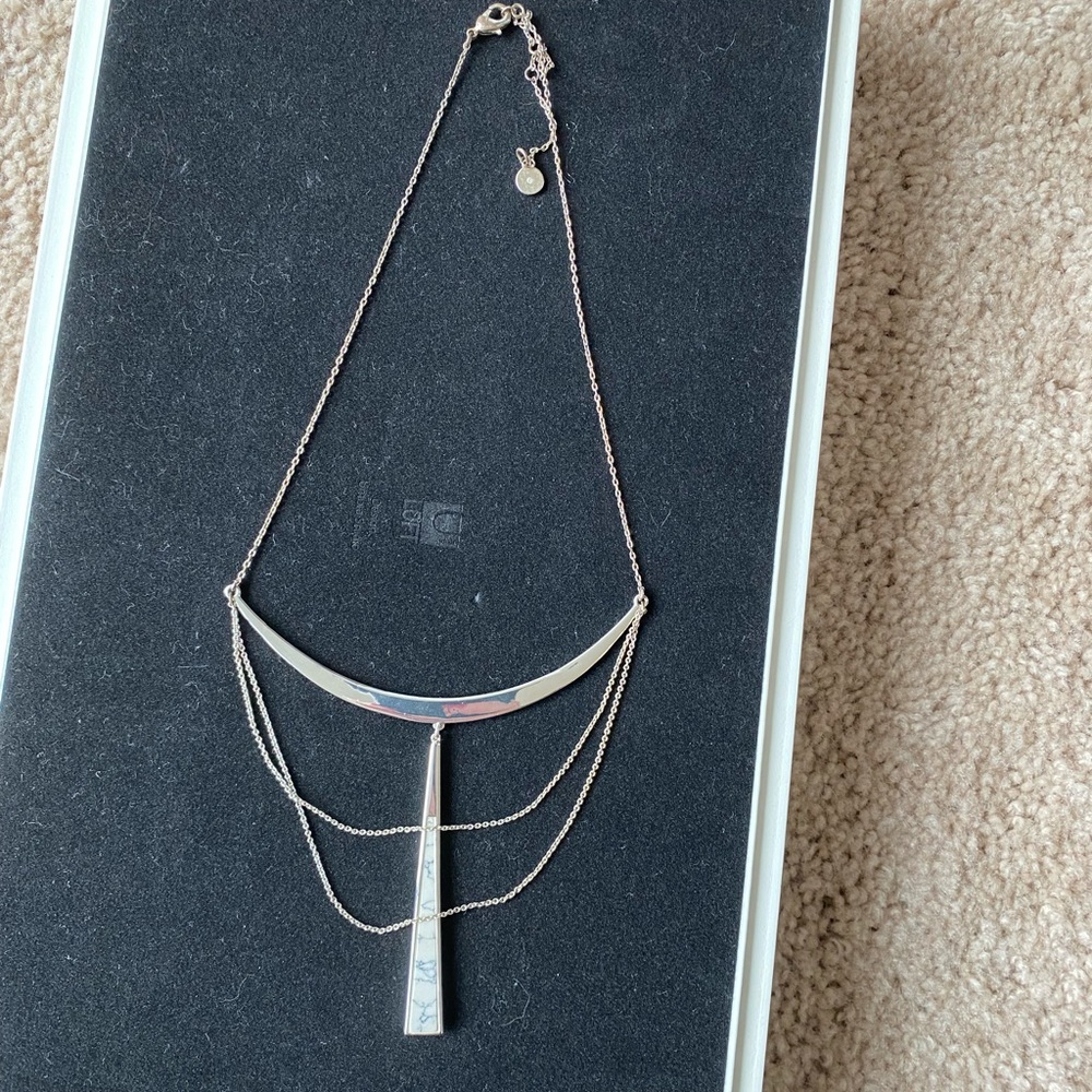 Stella & dot statement necklace
